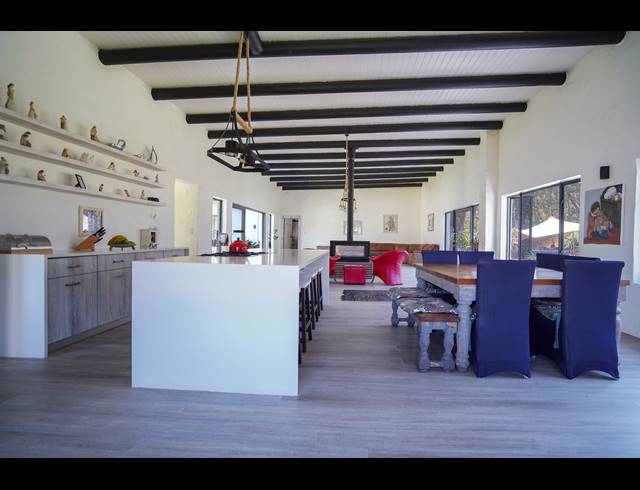 5 BEDROOM HOUSE FOR SALE IN MORNING STAR